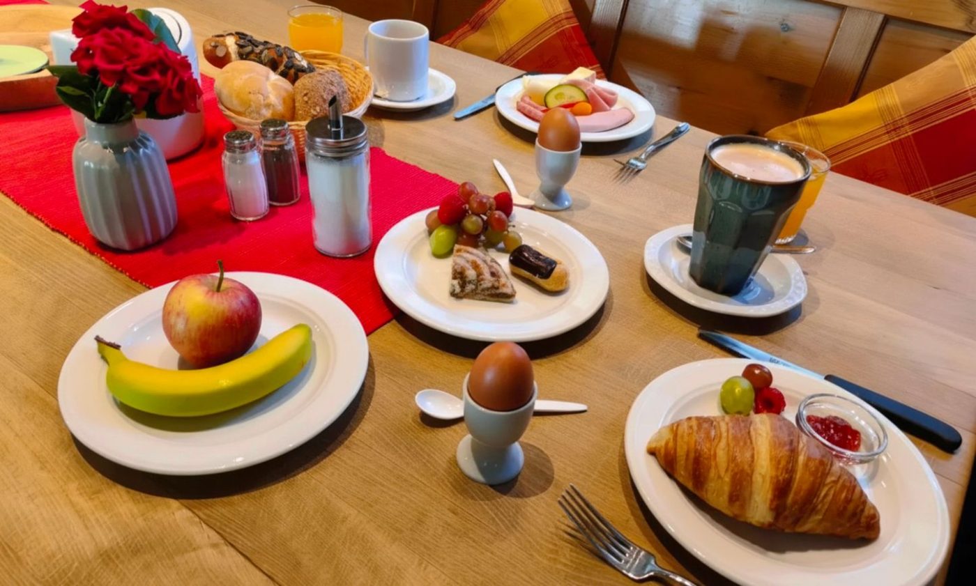 Frühstückstisch